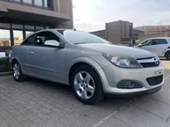 Opel Astra, foto 12 van 24