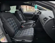 Volkswagen Golf, foto 19 van 23