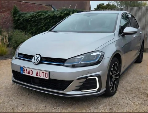Volkswagen Golf, foto 2 van 23
