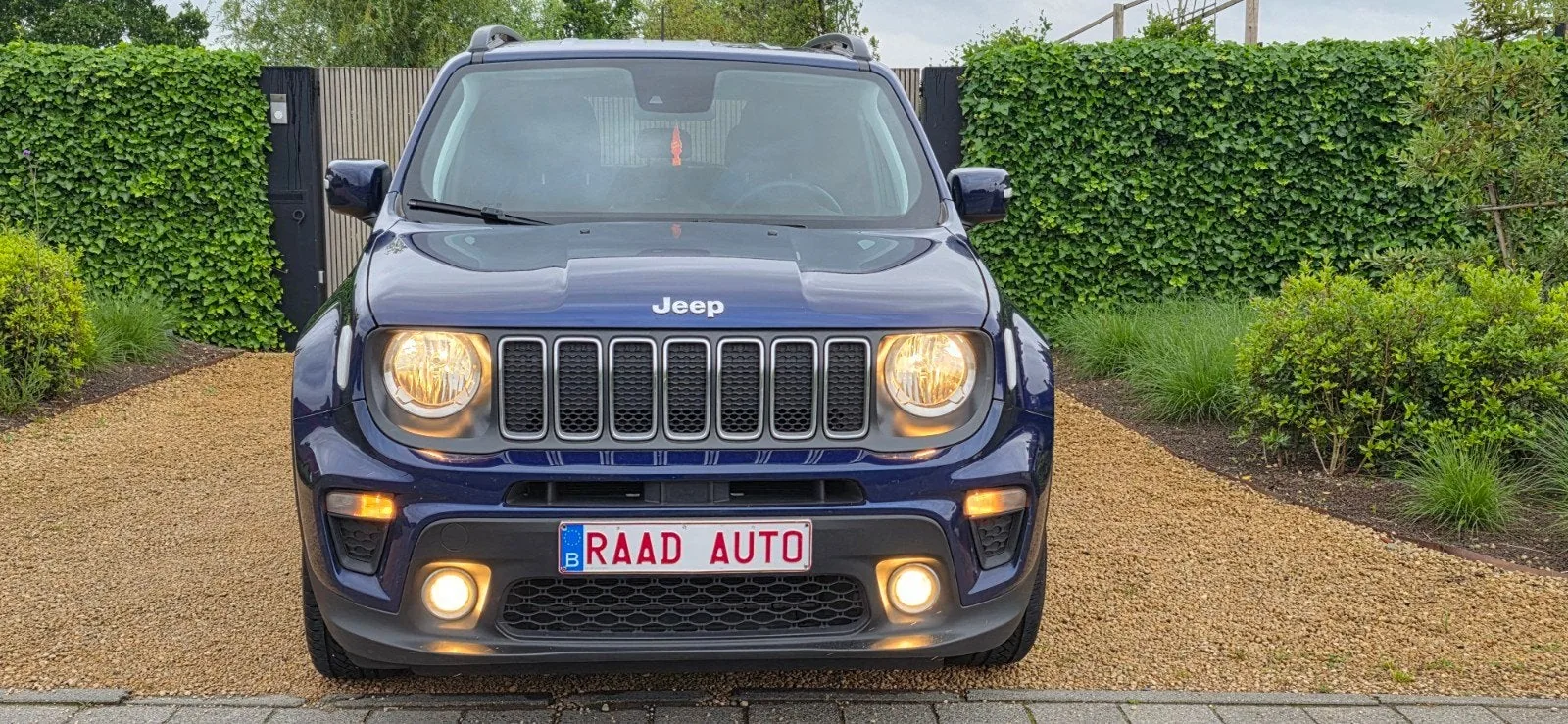 Jeep Renegade, foto 1 van 21