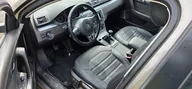Volkswagen Passat, foto 14 van 19