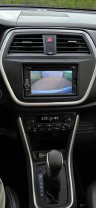 Suzuki S-Cross, foto 13 van 24