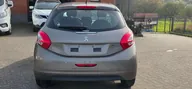 Peugeot 208, foto 6 van 19