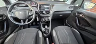 Peugeot 208, foto 12 van 19