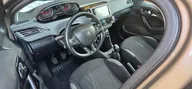 Peugeot 208, foto 13 van 19
