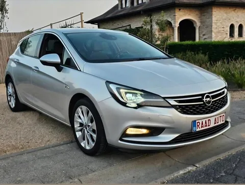 Opel Astra, foto 2 van 20