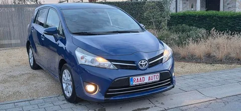 Toyota Verso, foto 2 van 22