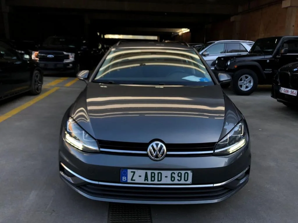 Volkswagen Golf, foto 1 van 21