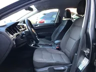 Volkswagen Golf, foto 19 van 21