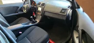 Toyota Avensis, foto 16 van 22