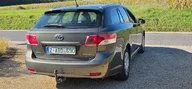 Toyota Avensis, foto 7 van 22