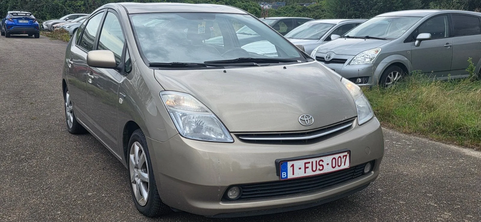 Toyota Prius, foto 1 van 24
