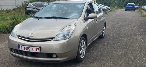 Toyota Prius, foto 2 van 24